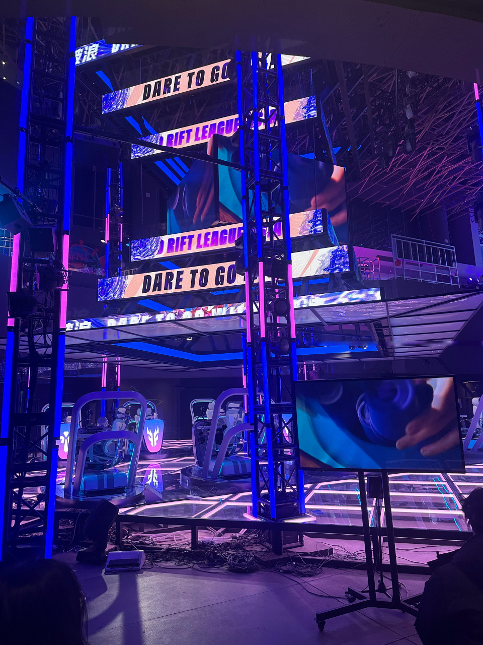 的表现成为 的表现成为