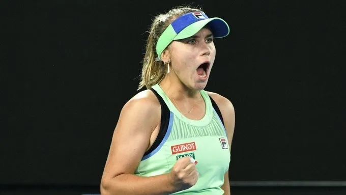 的表现不仅 的表现不仅