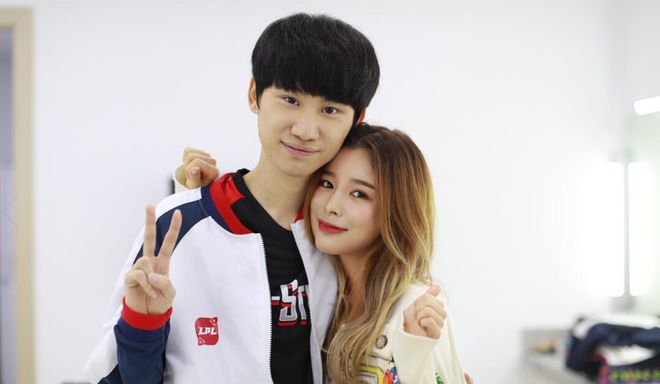 结合布朗的 结合布朗的