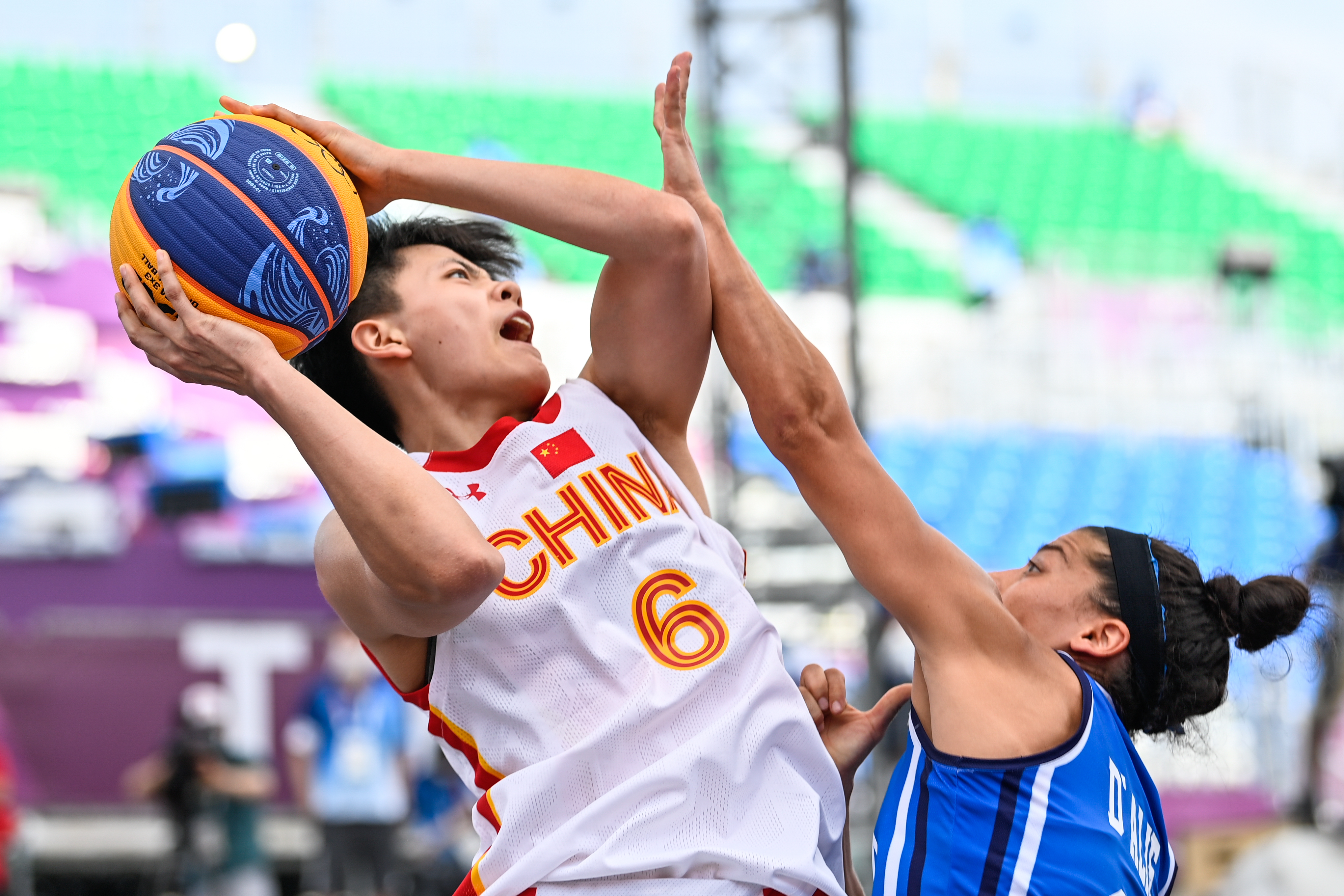 随后利用牵 随后利用牵