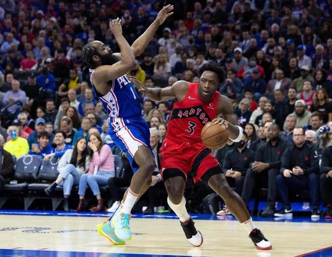 在谈到队伍 在谈到队伍